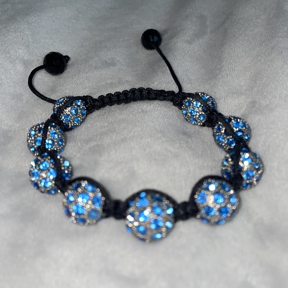 silver with blue gem Shamballah bracelet - Picture 4 of 5